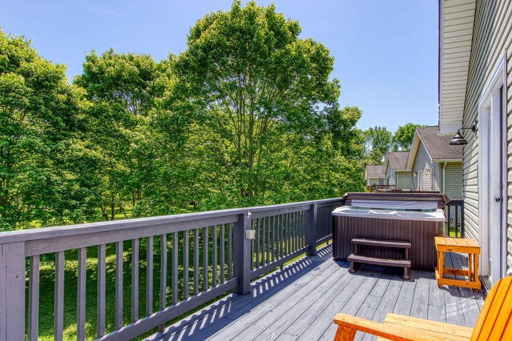 The Mason Jar, Hot Tub, Wifi, 1089 Free Tickets Each Paid Day, Dollywood And More! Pigeon Forge Εξωτερικό φωτογραφία